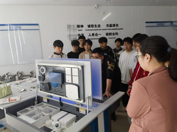 ZRWL-ZH物联网场景应用实训台(图1) ZRWL-ZH物联网场景应用实训台(图1)