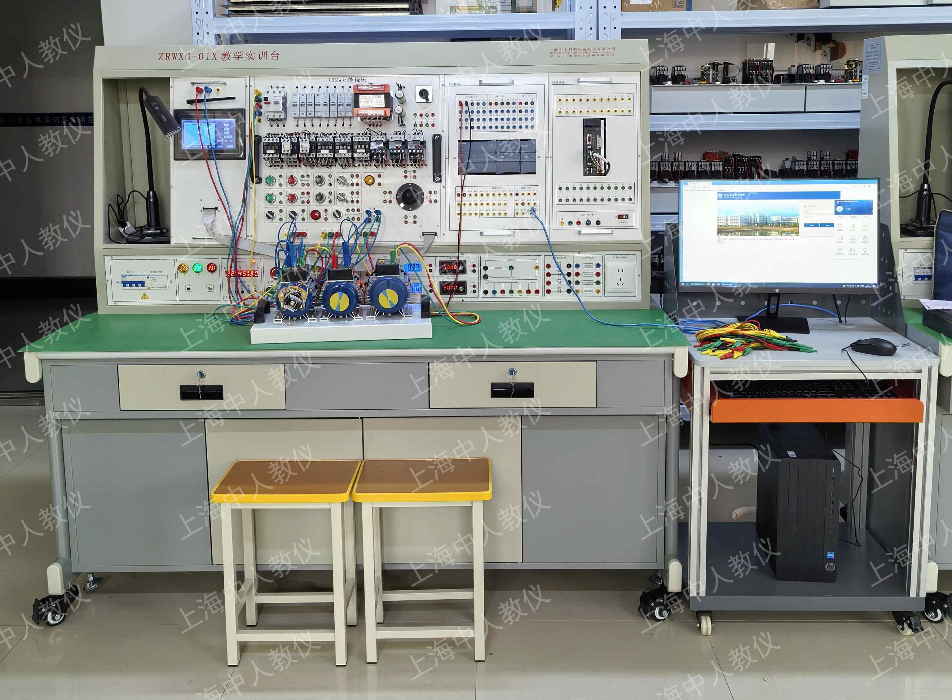 河南职业技术学院机电类实训室(图1)