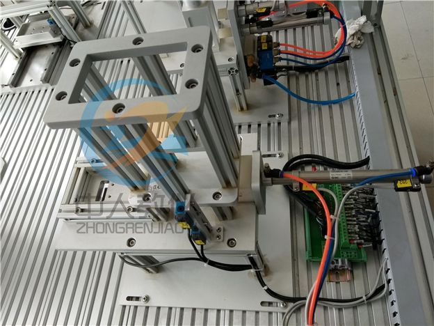 工业机器人与智能视觉系统应用实训装置,机器人实训台，小工料单元